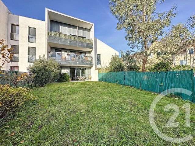 Appartement F4 à vendre - 4 pièces - 97 m2 - Rocquencourt - 78 - ILE-DE-FRANCE