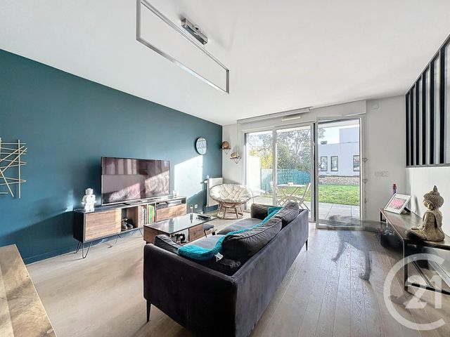 Appartement F4 à vendre - 4 pièces - 97 m2 - Rocquencourt - 78 - ILE-DE-FRANCE