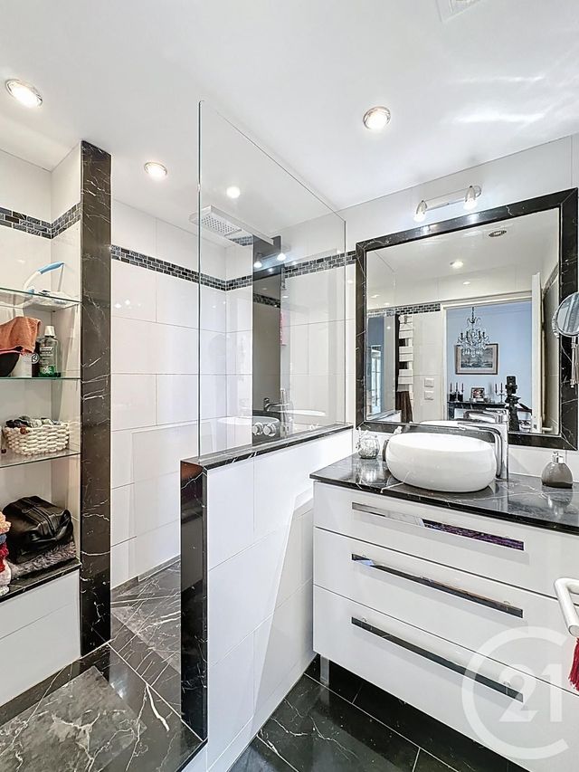 Appartement F4 &agrave; vendre - 4 pi&egrave;ces - 83,90 m2 - Versailles - 78 - ILE-DE-FRANCE