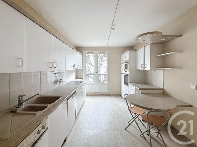 Appartement F5 à vendre - 5 pièces - 124,16 m2 - Versailles - 78 - ILE-DE-FRANCE