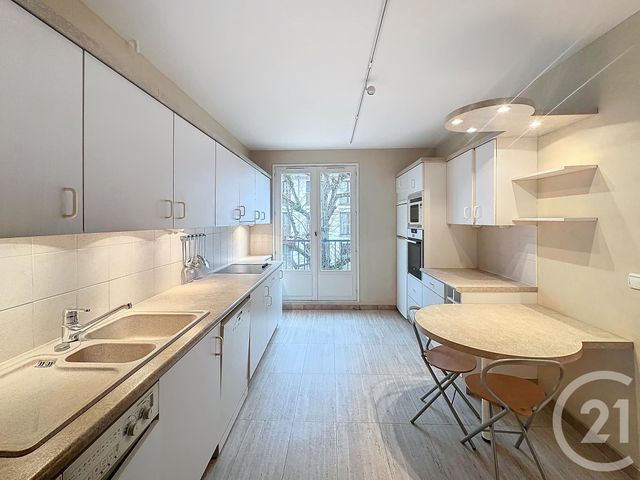 Appartement F5 à vendre - 5 pièces - 124,16 m2 - Versailles - 78 - ILE-DE-FRANCE