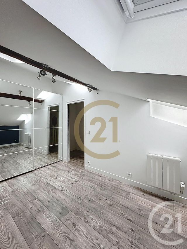 Appartement Duplex à louer - 3 pièces - 47,54 m2 - Versailles - 78 - ILE-DE-FRANCE