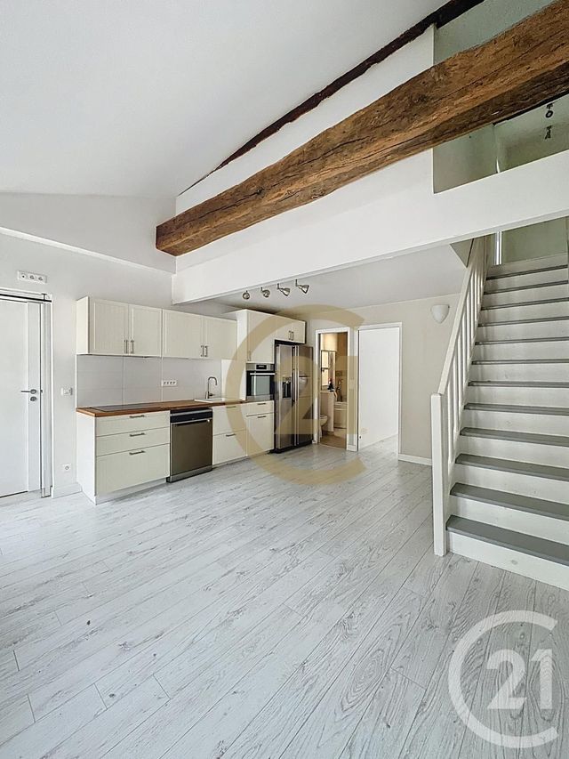 Appartement Duplex à louer - 3 pièces - 47,54 m2 - Versailles - 78 - ILE-DE-FRANCE