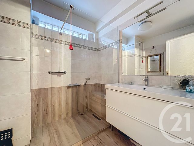 Appartement F5 à vendre - 5 pièces - 125,16 m2 - Versailles - 78 - ILE-DE-FRANCE