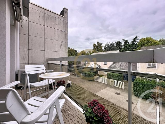 Appartement à vendre - 2 pièces - 44,83 m2 - Le Chesnay - 78 - ILE-DE-FRANCE