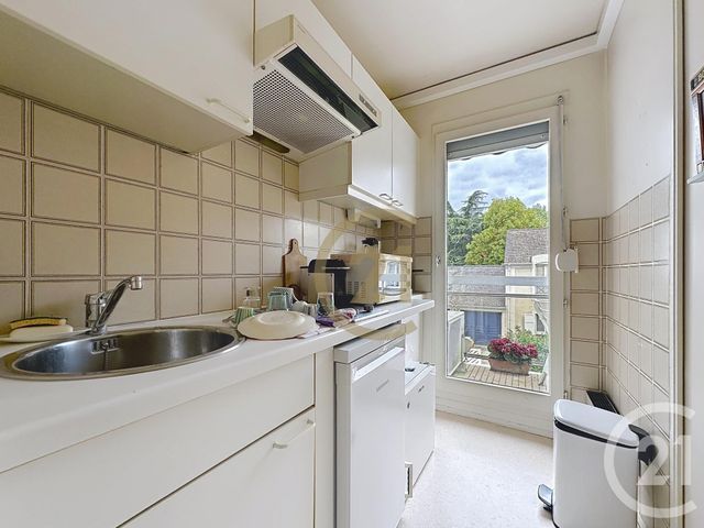 Appartement à vendre - 2 pièces - 44,83 m2 - Le Chesnay - 78 - ILE-DE-FRANCE