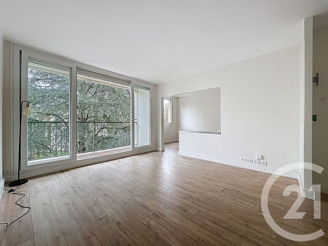 Appartement F4 &agrave; vendre - 4 pi&egrave;ces - 65,26 m2 - Buc - 78 - ILE-DE-FRANCE