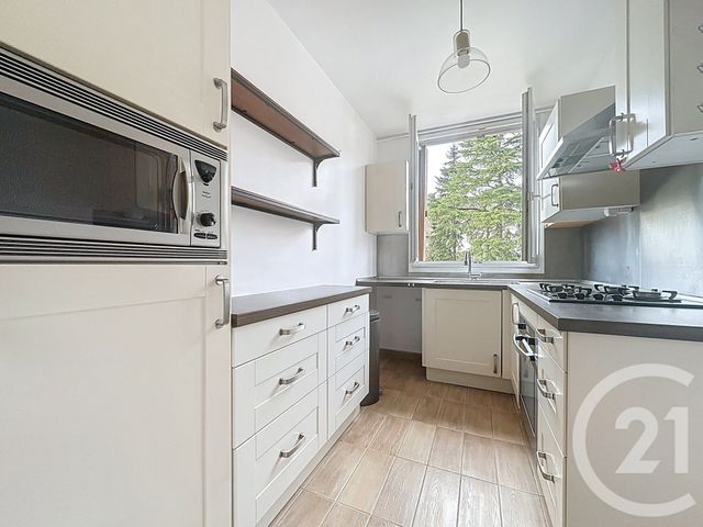 Appartement F4 &agrave; vendre - 4 pi&egrave;ces - 65,26 m2 - Buc - 78 - ILE-DE-FRANCE