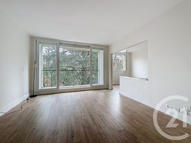 Appartement F4 &agrave; vendre - 4 pi&egrave;ces - 65,26 m2 - Buc - 78 - ILE-DE-FRANCE