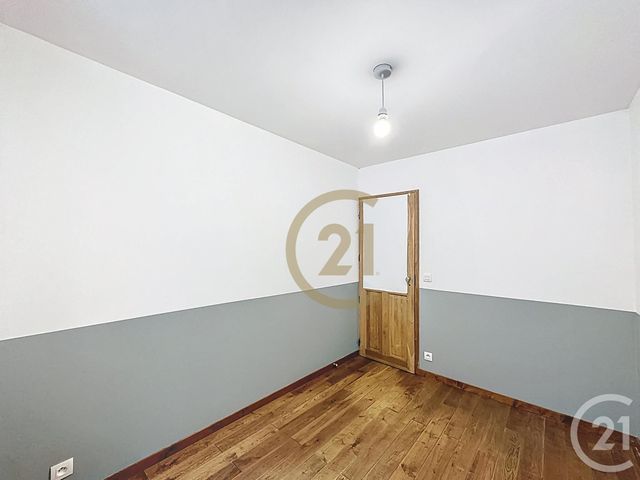 Appartement F3 &agrave; louer - 3 pi&egrave;ces - 46,70 m2 - Versailles - 78 - ILE-DE-FRANCE