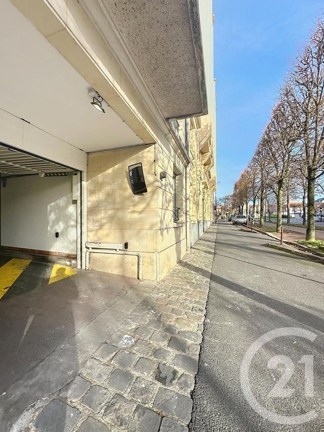 Parking &agrave; vendre - 12,50 m2 - Versailles - 78 - ILE-DE-FRANCE