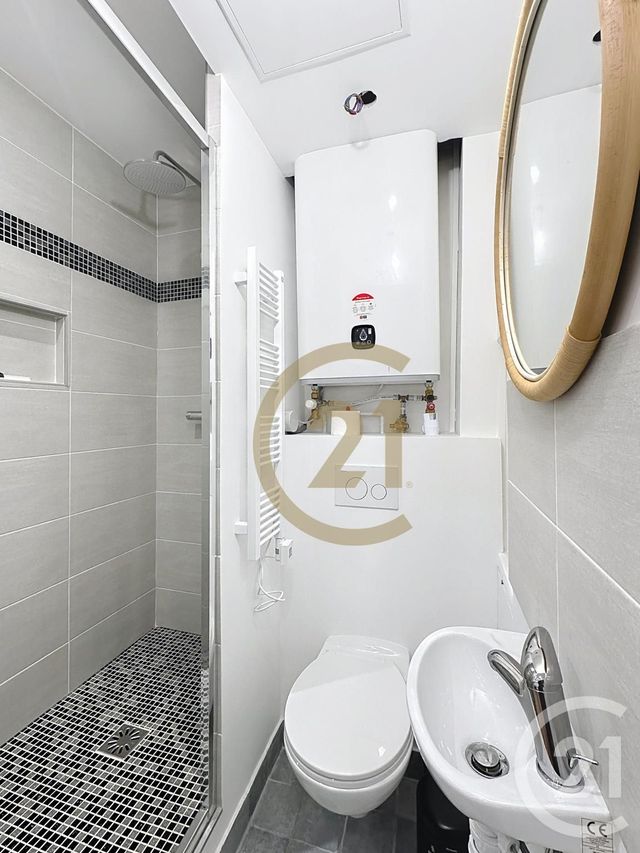 Appartement F3 &agrave; louer - 3 pi&egrave;ces - 30 m2 - Versailles - 78 - ILE-DE-FRANCE