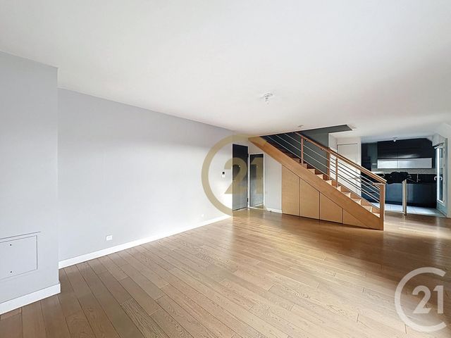 Appartement Duplex &agrave; louer - 3 pi&egrave;ces - 81,88 m2 - Versailles - 78 - ILE-DE-FRANCE