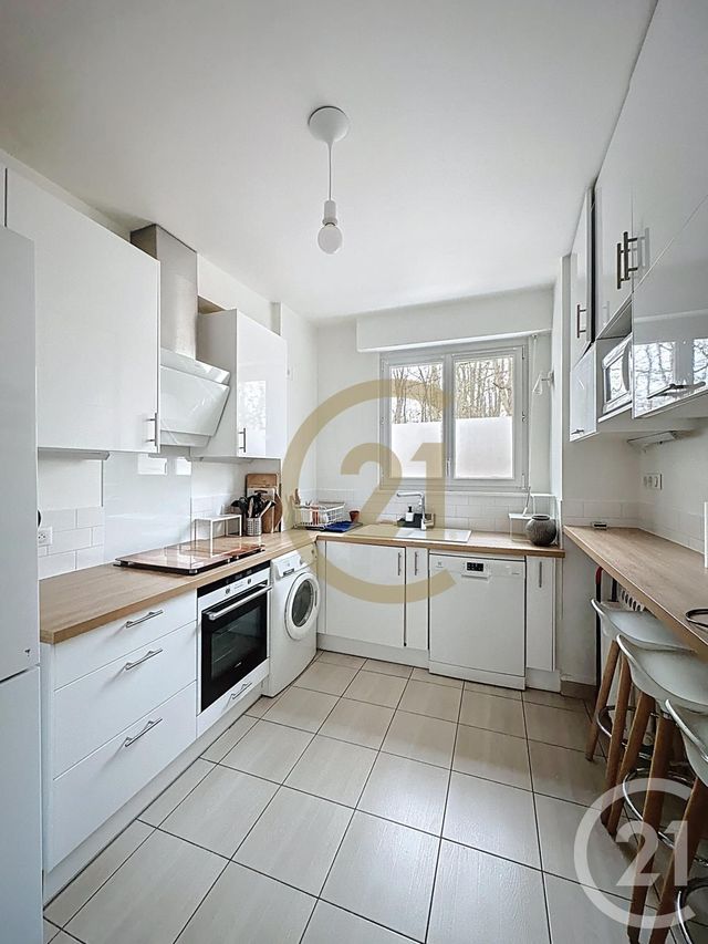 Appartement F5 &agrave; louer - 5 pi&egrave;ces - 102 m2 - Versailles - 78 - ILE-DE-FRANCE