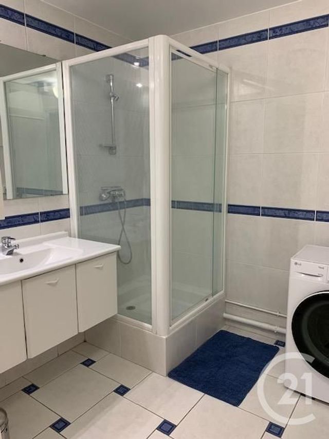 Appartement Chambre &agrave; louer - 1 pi&egrave;ce - 14,29 m2 - Versailles - 78 - ILE-DE-FRANCE