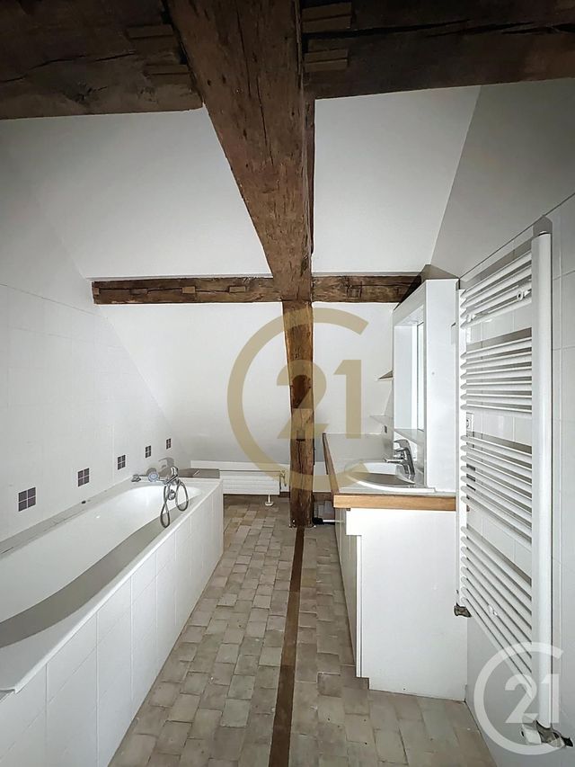 Appartement F3 &agrave; louer - 3 pi&egrave;ces - 88,21 m2 - Versailles - 78 - ILE-DE-FRANCE