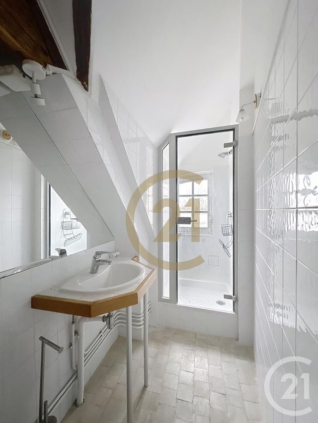Appartement F3 &agrave; louer - 3 pi&egrave;ces - 88,21 m2 - Versailles - 78 - ILE-DE-FRANCE