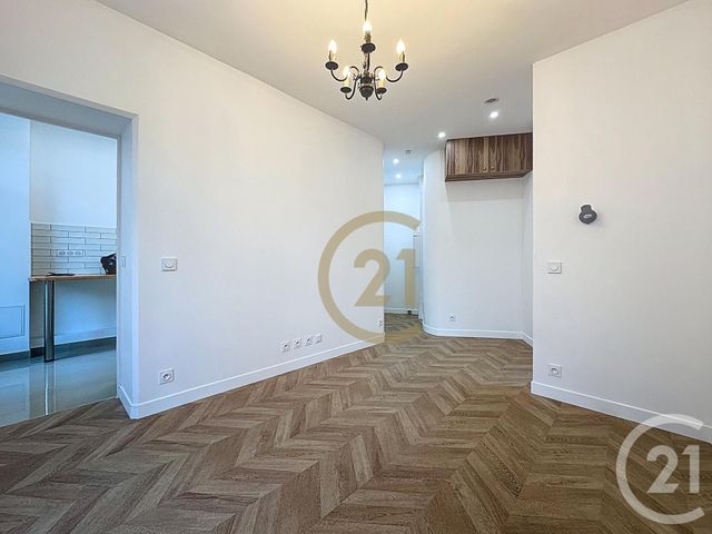 Appartement F1 &agrave; louer - 2 pi&egrave;ces - 40 m2 - Versailles - 78 - ILE-DE-FRANCE