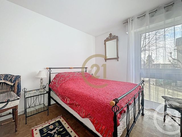 Appartement F4 &agrave; louer - 4 pi&egrave;ces - 95,86 m2 - Le Chesnay - 78 - ILE-DE-FRANCE