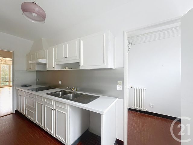 Appartement F4 &agrave; louer - 4 pi&egrave;ces - 86 m2 - Versailles - 78 - ILE-DE-FRANCE