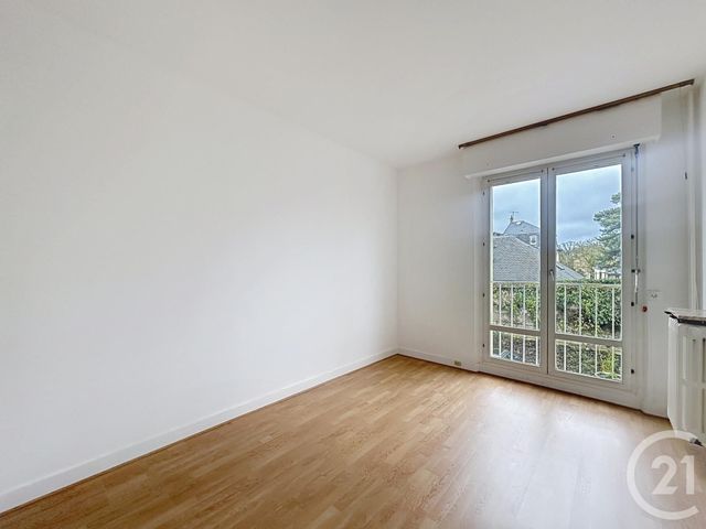 Appartement F4 &agrave; louer - 4 pi&egrave;ces - 86 m2 - Versailles - 78 - ILE-DE-FRANCE