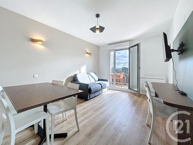 Appartement F3 &agrave; vendre - 3 pi&egrave;ces - 58,82 m2 - St Cyr L Ecole - 78 - ILE-DE-FRANCE