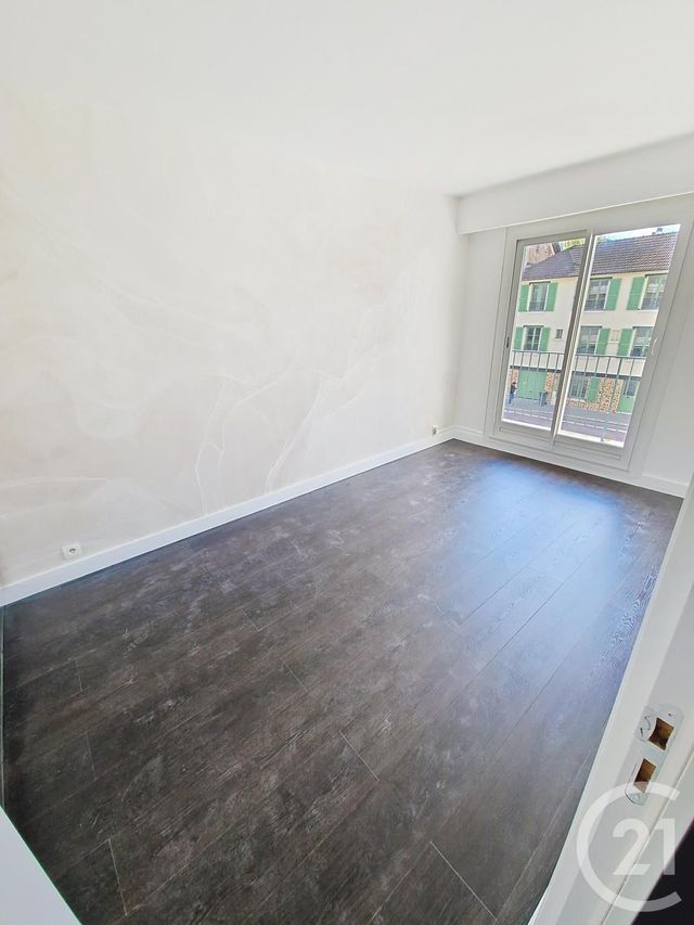 Appartement F3 &agrave; louer - 3 pi&egrave;ces - 77,40 m2 - Versailles - 78 - ILE-DE-FRANCE