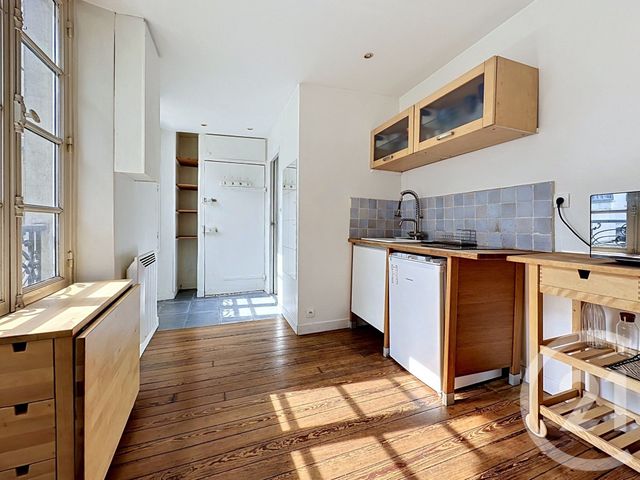 Appartement Studio &agrave; vendre - 1 pi&egrave;ce - 22,54 m2 - Versailles - 78 - ILE-DE-FRANCE