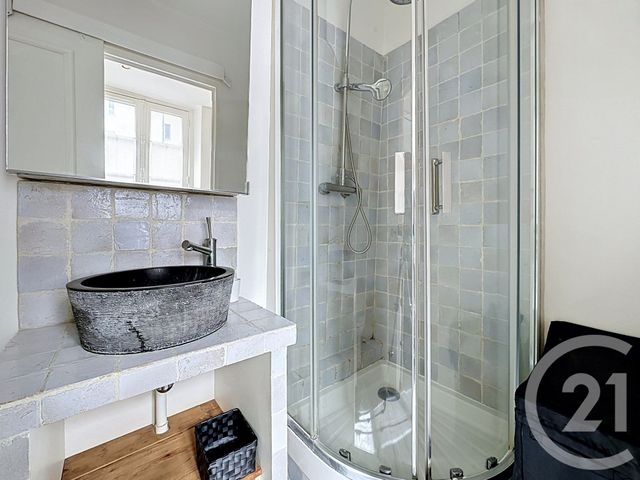 Appartement Studio &agrave; vendre - 1 pi&egrave;ce - 22,54 m2 - Versailles - 78 - ILE-DE-FRANCE
