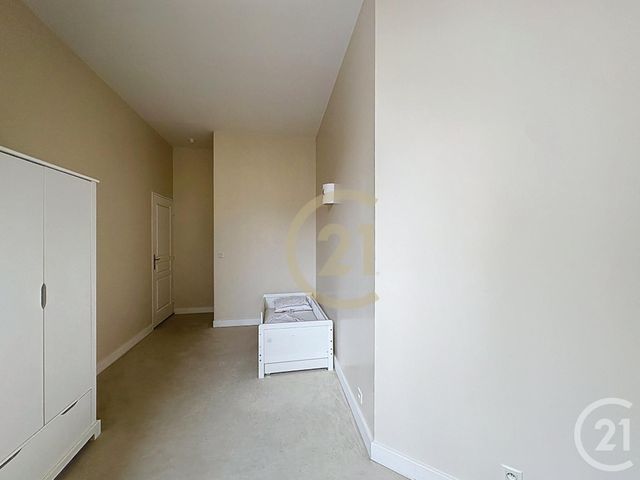 Appartement F3 &agrave; louer - 3 pi&egrave;ces - 67,73 m2 - Versailles - 78 - ILE-DE-FRANCE