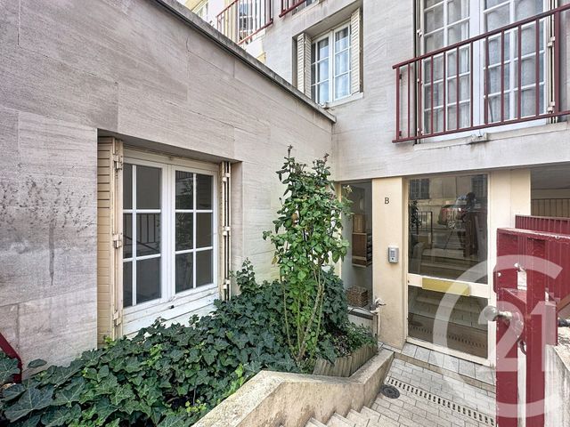 Appartement &agrave; vendre - 2 pi&egrave;ces - 34,60 m2 - Versailles - 78 - ILE-DE-FRANCE