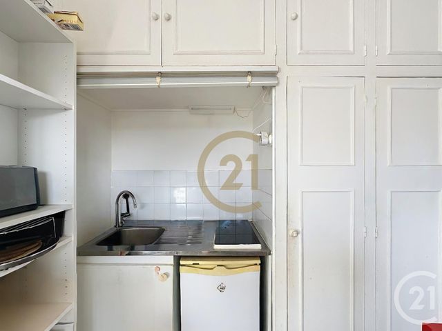 Appartement F1 &agrave; louer - 1 pi&egrave;ce - 26,34 m2 - Le Chesnay - 78 - ILE-DE-FRANCE