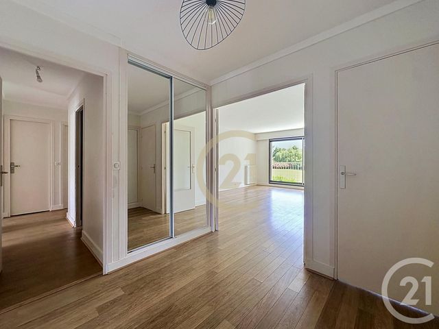 Appartement &agrave; louer - 6 pi&egrave;ces - 117,27 m2 - Versailles - 78 - ILE-DE-FRANCE
