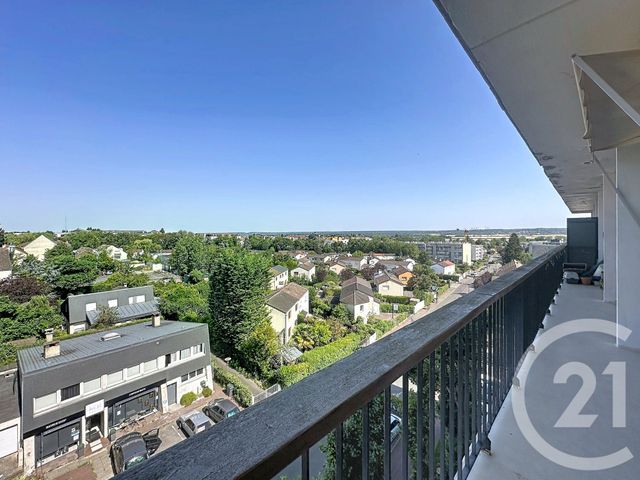 Appartement T5 &agrave; louer - 6 pi&egrave;ces - 122,16 m2 - Fontenay Le Fleury - 78 - ILE-DE-FRANCE