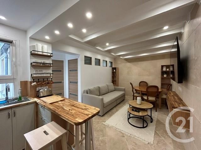 Appartement F2 &agrave; louer - 2 pi&egrave;ces - 36,18 m2 - Versailles - 78 - ILE-DE-FRANCE