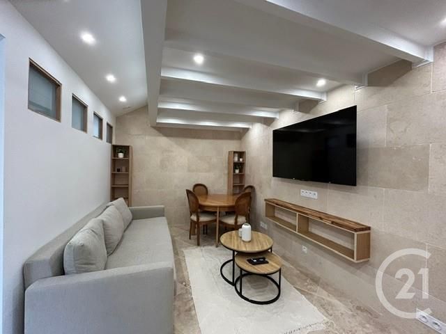 Appartement F2 &agrave; louer - 2 pi&egrave;ces - 36,18 m2 - Versailles - 78 - ILE-DE-FRANCE