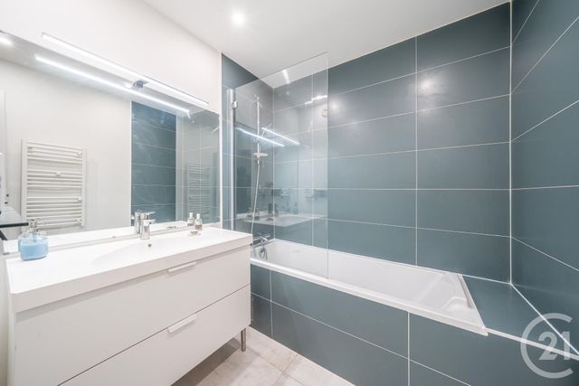 Appartement F6 &agrave; vendre - 6 pi&egrave;ces - 146,08 m2 - St Cyr L Ecole - 78 - ILE-DE-FRANCE