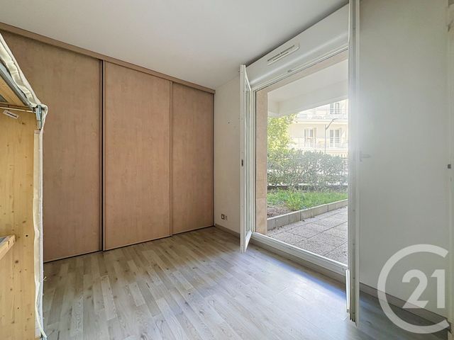 Appartement T3 &agrave; vendre - 3 pi&egrave;ces - 58,74 m2 - St Cyr L Ecole - 78 - ILE-DE-FRANCE