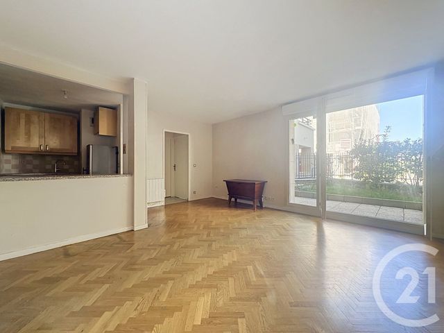 Appartement T3 &agrave; vendre - 3 pi&egrave;ces - 58,74 m2 - St Cyr L Ecole - 78 - ILE-DE-FRANCE