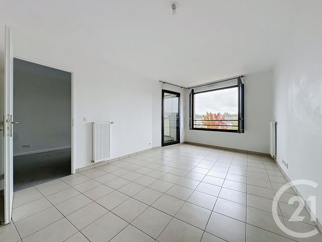 Appartement T2 &agrave; vendre - 2 pi&egrave;ces - 45 m2 - St Cyr L Ecole - 78 - ILE-DE-FRANCE