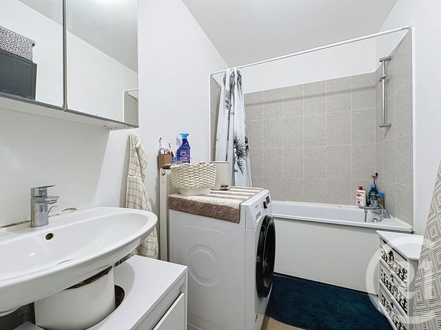 Appartement &agrave; vendre - 3 pi&egrave;ces - 58,06 m2 - Mantes La Ville - 78 - ILE-DE-FRANCE
