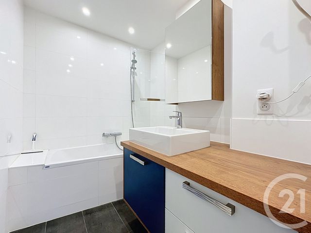 Appartement T4 &agrave; vendre - 4 pi&egrave;ces - 70,56 m2 - Versailles - 78 - ILE-DE-FRANCE