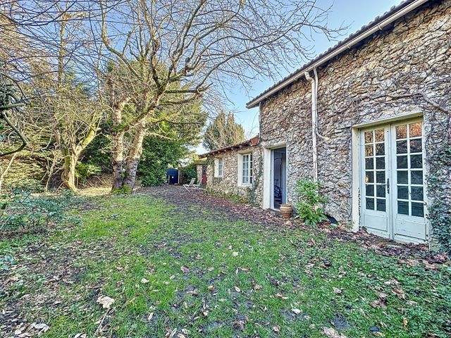 Maison &agrave; vendre - 9 pi&egrave;ces - 275 m2 - 78 - ILE-DE-FRANCE