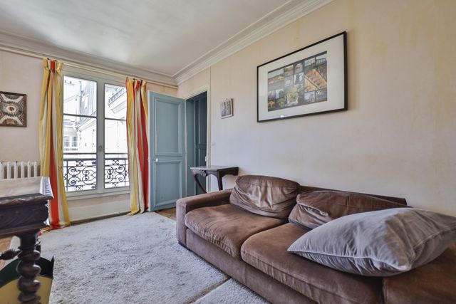 Appartement à vendre - 6 pièces - 133,24 m2 - Versailles - 78 - ILE-DE-FRANCE