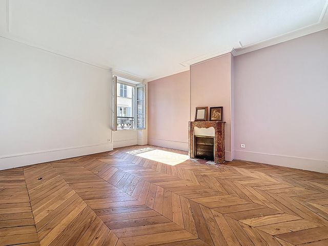 Maison à vendre - 7 pièces - 160,43 m2 - Versailles - 78 - ILE-DE-FRANCE