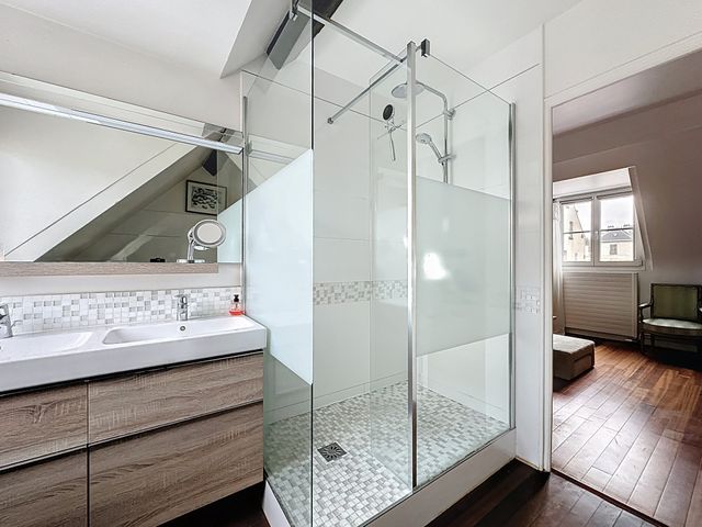 Appartement F6 &agrave; vendre - 6 pi&egrave;ces - 136,07 m2 - Versailles - 78 - ILE-DE-FRANCE