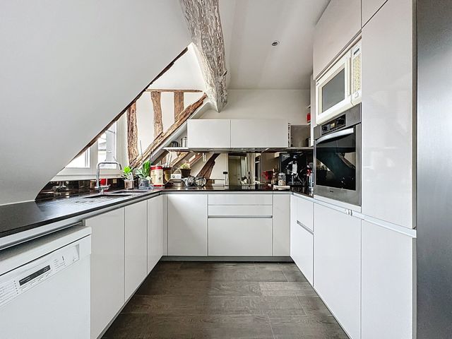 Appartement F6 &agrave; vendre - 6 pi&egrave;ces - 136,07 m2 - Versailles - 78 - ILE-DE-FRANCE