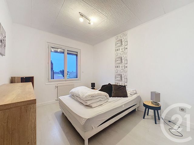 Appartement F4 &agrave; louer - 4 pi&egrave;ces - 63,41 m2 - Gujan Mestras - 33 - AQUITAINE