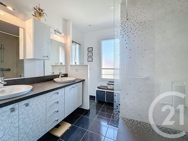 Appartement T3 &agrave; vendre - 4 pi&egrave;ces - 120,95 m2 - La Teste De Buch - 33 - AQUITAINE