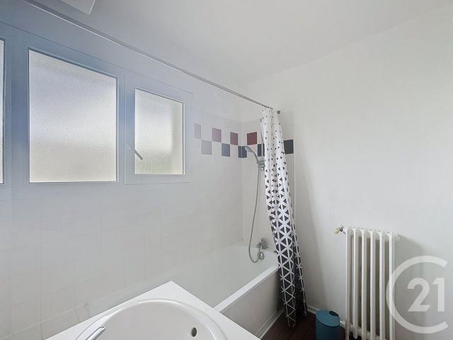 Appartement F4 &agrave; louer - 4 pi&egrave;ces - 73 m2 - Talence - 33 - AQUITAINE